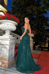 Glorious Emerald Green Sweetheart Mermaid Prom Dress with Sequins and Slit